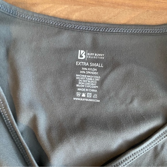 BuffBunny Flora Crop Top Quarry - Picture 5 of 7